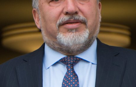 מינוי מקורב לליברמן