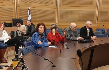 פעילות בכנסת נגד חקיקה מושחתת