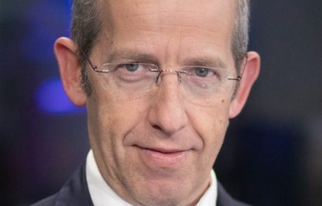 חקירה משמעתית נגד מזכיר הממשלה