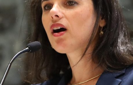 שיבוש הליכי משפט ברשות האוכלוסין